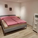 Mom - Alpine Boutique Apartments, Alpstein Eiger View Terrace, Center * Grindelwald