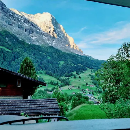 Mom - Alpine Boutique Apartments, Alpstein Eiger View Terrace, Center *