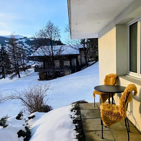 Mom - Alpine Boutique Apartments, Alpstein Eiger View Terrace, Center * Grindelwald