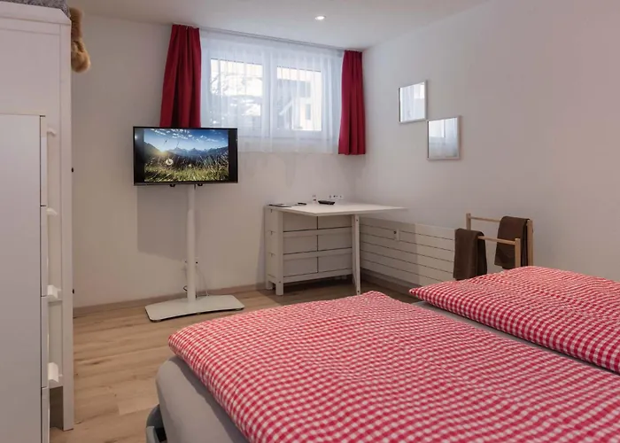 Mom - Alpine Boutique Apartments, Alpstein Eiger View Terrace, Center Apartament Grindelwald