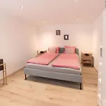 Mom - Alpine Boutique Apartments, Alpstein Eiger View Terrace, Center Γκρίντελβαλντ